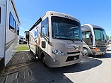 2015 Thor Motor Coach Hurricane Photo #6