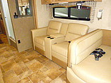 2015 Thor Motor Coach Hurricane Photo #14