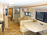 2015 Thor Motor Coach Hurricane Photo #16