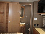 2015 Thor Motor Coach Hurricane Photo #29