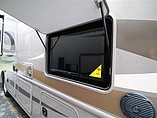 2016 Thor Motor Coach Hurricane Photo #4