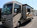 2016 Thor Motor Coach Hurricane Photo #2