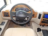 2016 Thor Motor Coach Hurricane Photo #21
