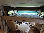2016 Thor Motor Coach Hurricane Photo #11