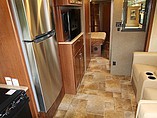 2016 Thor Motor Coach Hurricane Photo #12