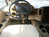 2016 Thor Motor Coach Hurricane Photo #2