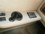 2016 Thor Motor Coach Hurricane Photo #3