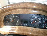 2016 Thor Motor Coach Hurricane Photo #4