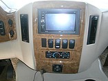 2016 Thor Motor Coach Hurricane Photo #5