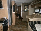 2016 Thor Motor Coach Hurricane Photo #6