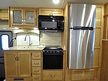 2016 Thor Motor Coach Hurricane Photo #7