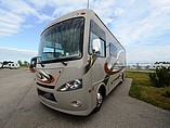 2015 Thor Motor Coach Hurricane Photo #2