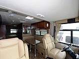 2015 Thor Motor Coach Hurricane Photo #4