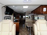 2015 Thor Motor Coach Hurricane Photo #5