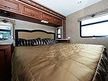 2015 Thor Motor Coach Hurricane Photo #16