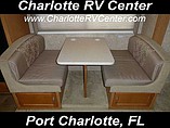 2007 Thor Motor Coach Hurricane Photo #12