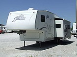 2003 Thor Motor Coach Jazz Photo #3