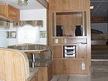 2003 Thor Motor Coach Jazz Photo #8