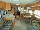 2004 Thor Motor Coach Mandalay Photo #12