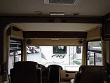 2015 Thor Motor Coach Miramar Photo #8