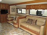 2015 Thor Motor Coach Miramar Photo #7
