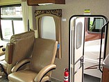 2015 Thor Motor Coach Miramar Photo #9
