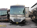 2015 Thor Motor Coach Miramar Photo #12