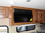 2015 Thor Motor Coach Miramar Photo #22
