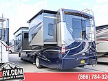 2015 Thor Motor Coach Miramar Photo #4