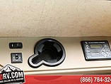 2015 Thor Motor Coach Miramar Photo #21