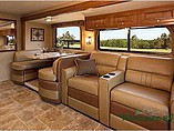 2015 Thor Motor Coach Miramar Photo #9