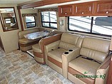 2015 Thor Motor Coach Miramar Photo #21