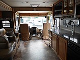 2016 Thor Motor Coach Miramar Photo #4