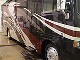 2016 Thor Motor Coach Miramar Photo #3