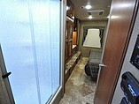 2016 Thor Motor Coach Miramar Photo #9