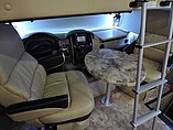 2016 Thor Motor Coach Miramar Photo #15