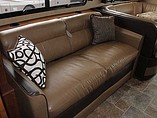 2015 Thor Motor Coach Miramar Photo #16