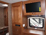 2015 Thor Motor Coach Miramar Photo #28