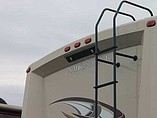 2015 Thor Motor Coach Miramar Photo #9