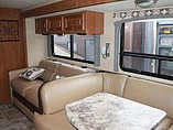 2015 Thor Motor Coach Miramar Photo #16