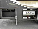 2015 Thor Motor Coach Miramar Photo #13
