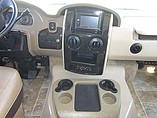 2015 Thor Motor Coach Miramar Photo #10