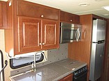2015 Thor Motor Coach Miramar Photo #19