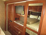 2015 Thor Motor Coach Miramar Photo #21
