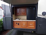2015 Thor Motor Coach Miramar Photo #8