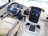 2015 Thor Motor Coach Miramar Photo #15