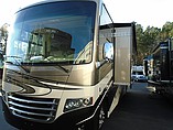 2015 Thor Motor Coach Miramar Photo #2