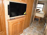 2015 Thor Motor Coach Miramar Photo #7