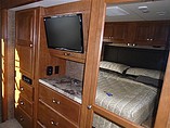 2015 Thor Motor Coach Miramar Photo #14