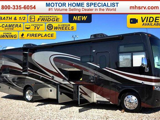 2016 Thor Motor Coach Miramar Photo